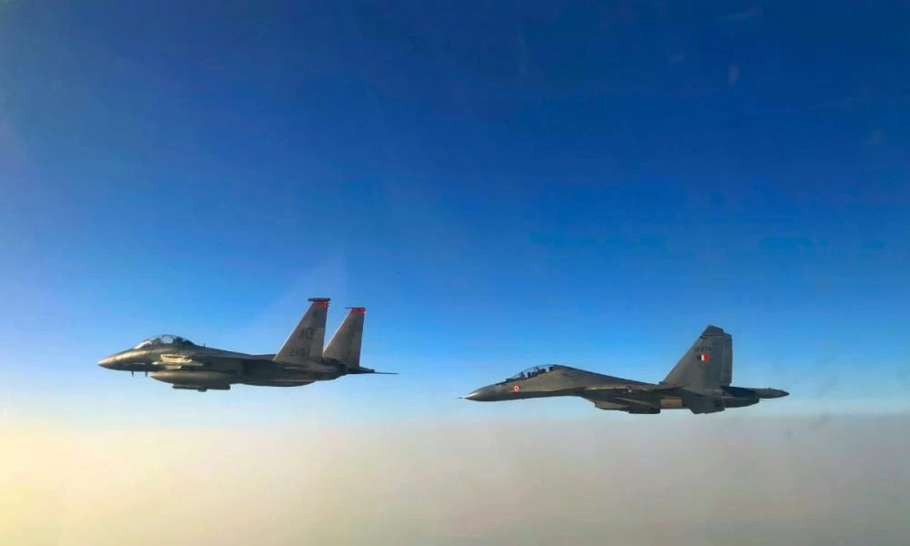 ''Εικονικοί βομβαρδισμοί'' από ΗΠΑ, Γαλλία, ΗΑΕ, Σ.Αραβία & Ινδία